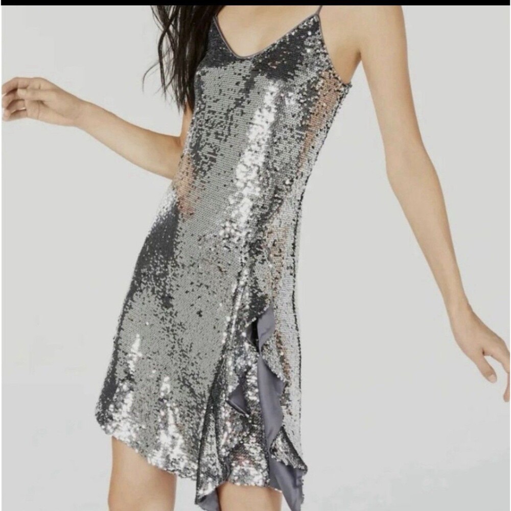 NWT Bar III Womens Silver Metallic Sequined Slip Dress Size Medium MSRP $100